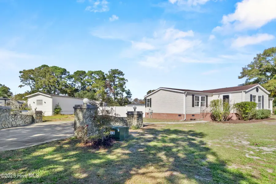 2003 Trout Avenue Sw, Supply, NC 28462 - Image #3