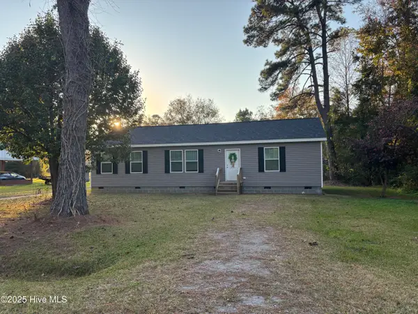 64 High Orchard Road, Whiteville, NC 28472
