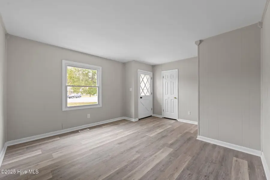 106 Ronny Court, Jacksonville, NC 28546 - Image #2