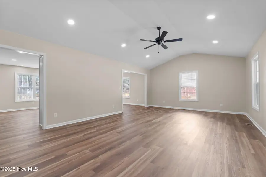 215 Beech Street, Hamlet, NC 28345 - Image #3