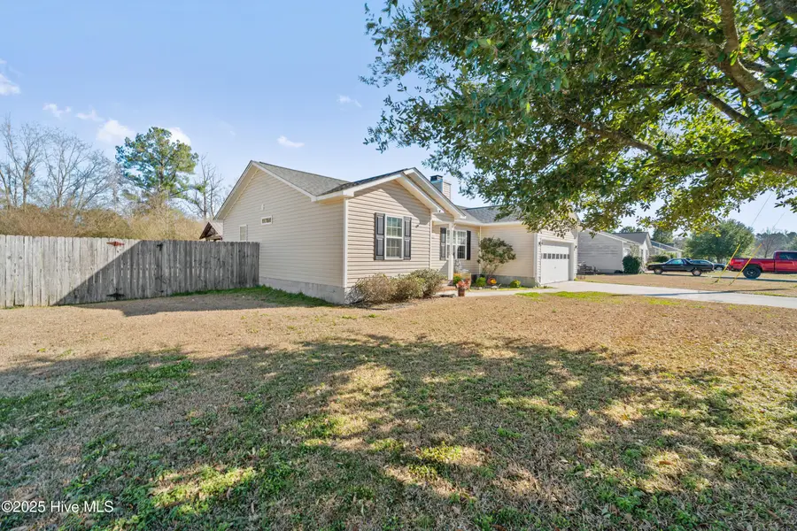 108 Burrell Lane, Richlands, NC 28574 - Image #2