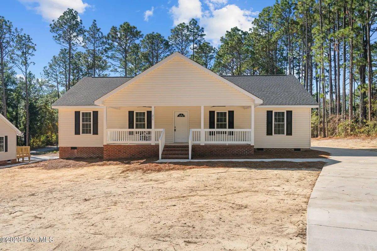 217 Beech Street, Hamlet, NC 28345 - Image #1