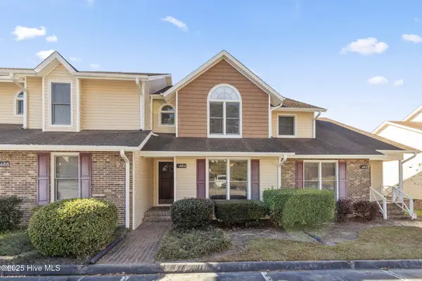 484 Lands End Road, Fayetteville, NC 28314