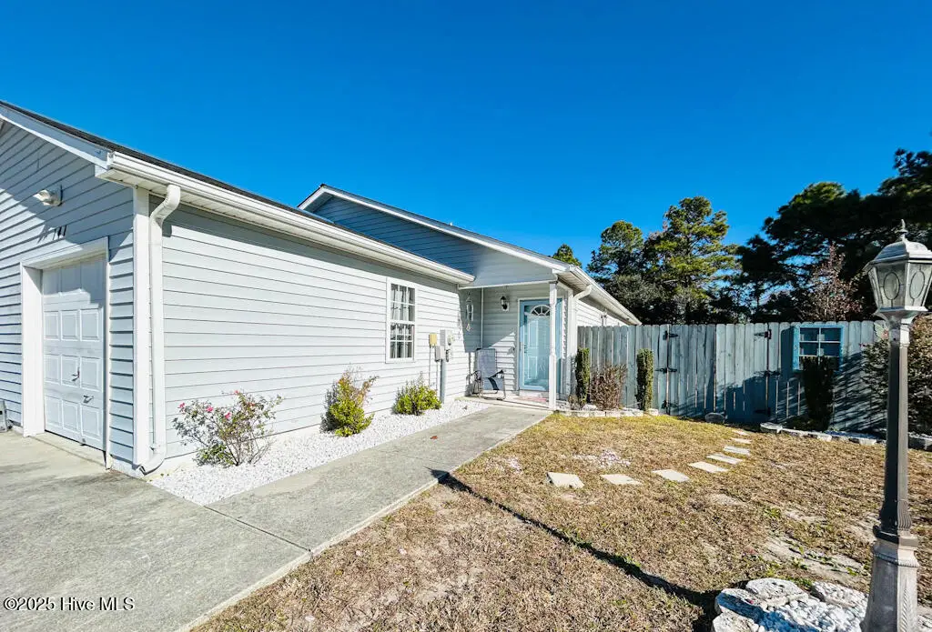 141 Charlton Road, Hubert, NC 28539 - Image #1