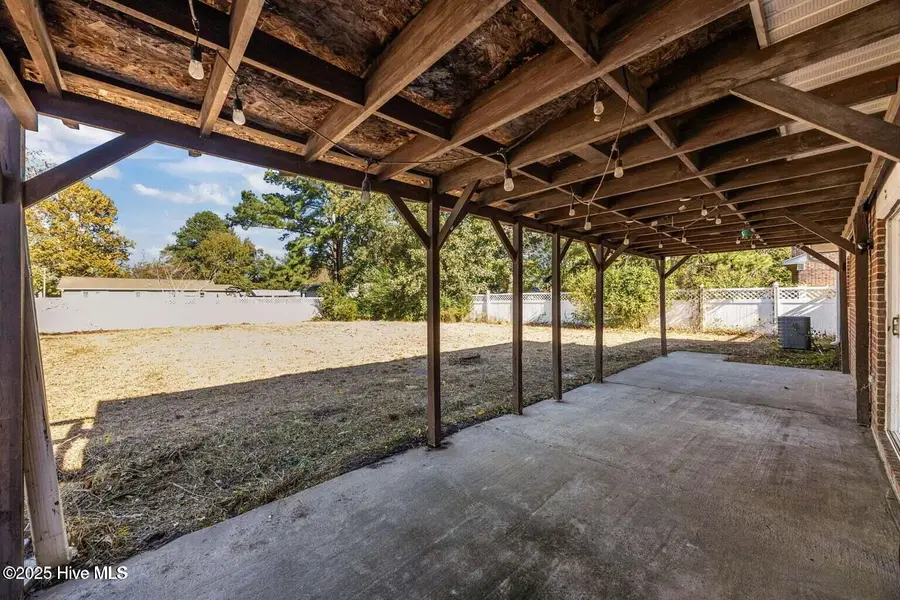 7 Walnut Drive, Jacksonville, NC 28546 - Image #2