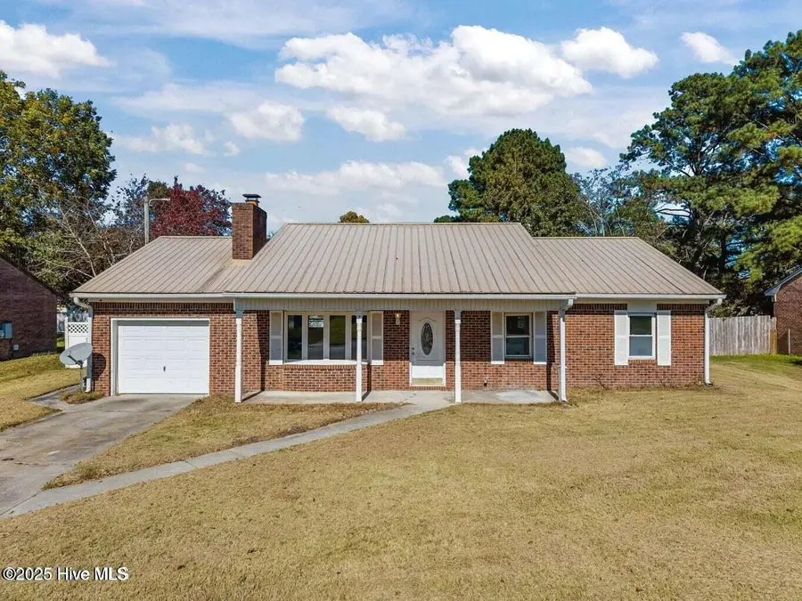 7 Walnut Drive, Jacksonville, NC 28546 - Image #3