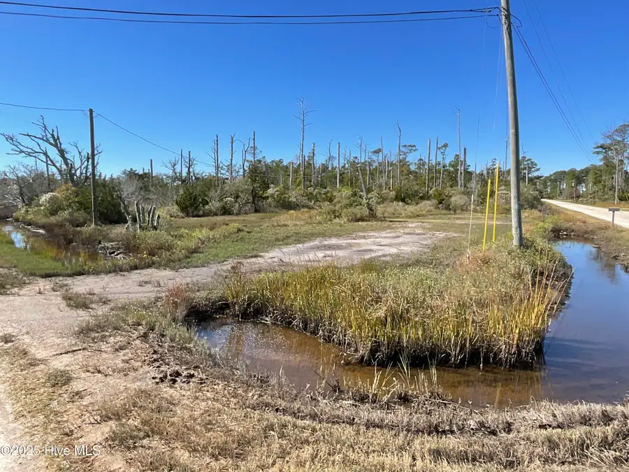 111 Croaker Street, Davis, NC 28524 - Image #3