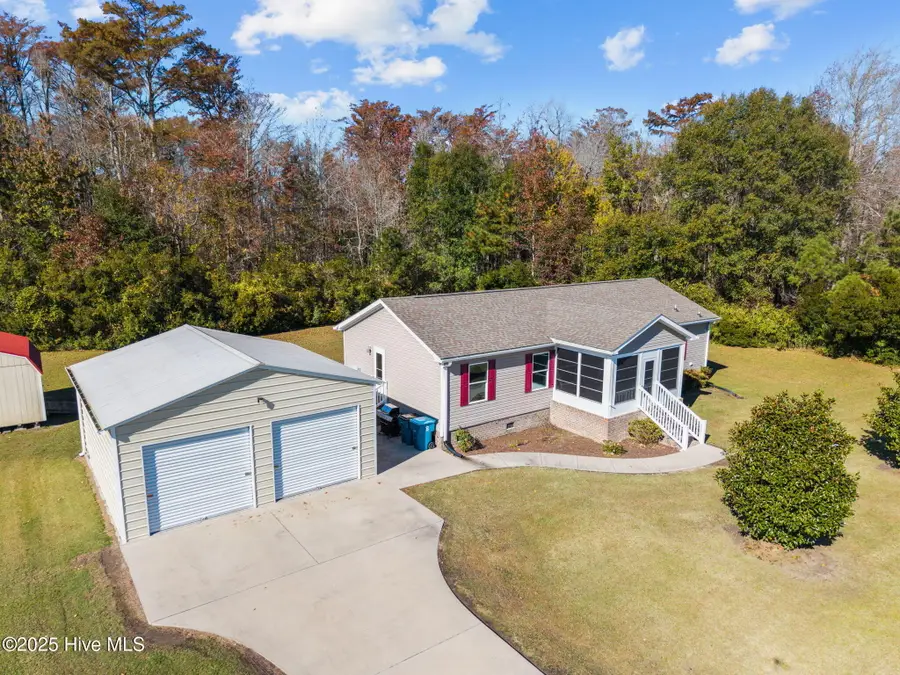 87 Pearce Point Drive, Columbia, NC 27925 - Image #2