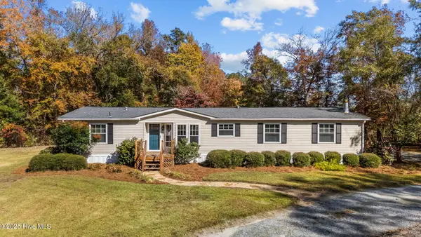 8820 River Road, Grifton, NC 28530