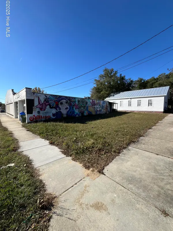 1 3rd Street, Wilmington, NC 28401