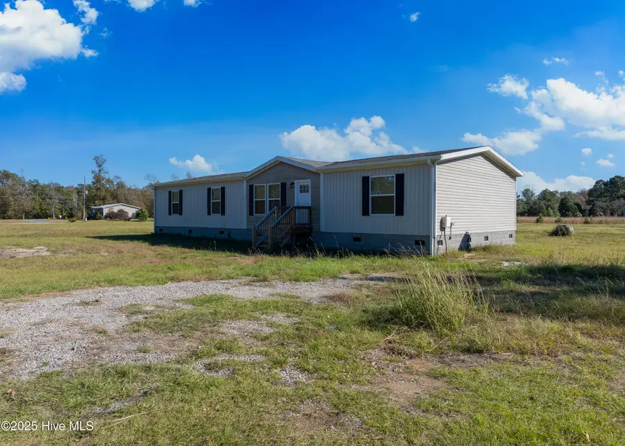 233 Benton Road Se, Bolivia, NC 28422 - Image #3