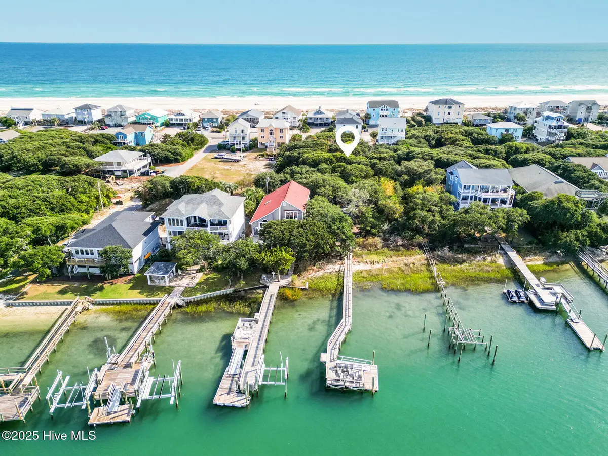 704 N Anderson Boulevard, Topsail Beach, NC 28445 - Image #1