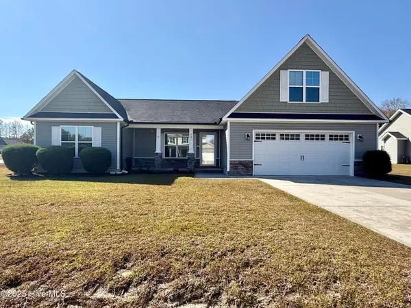 201 Stonebridge Court, Maysville, NC 28555