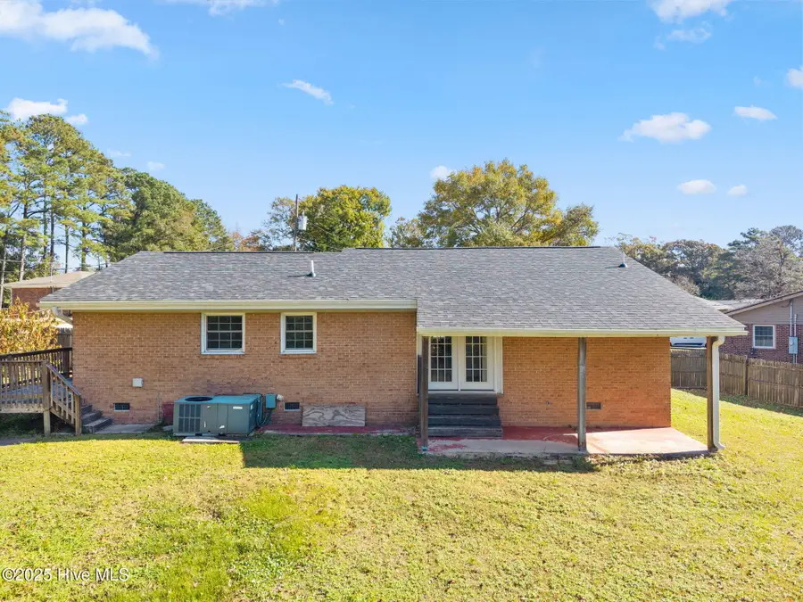 315 Sterling Court, Jacksonville, NC 28546 - Image #2