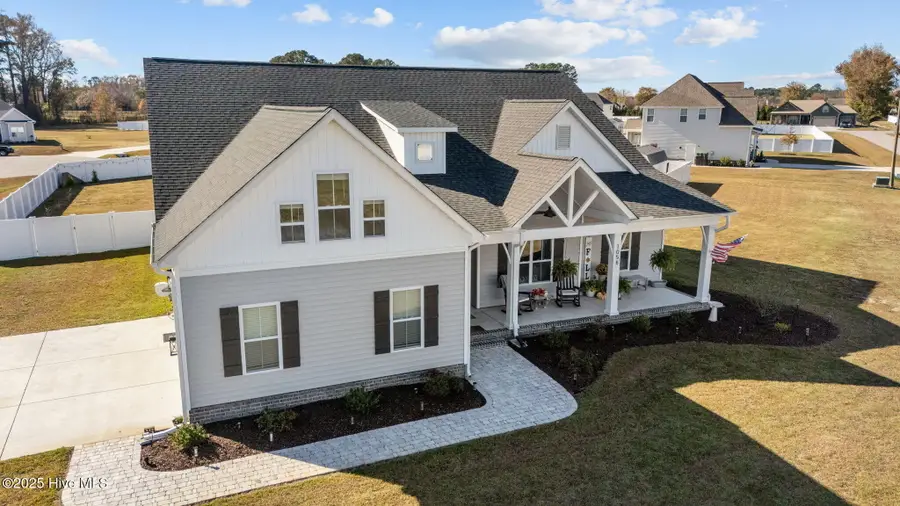 1058 Buckley Drive, Grimesland, NC 27837 - Image #3