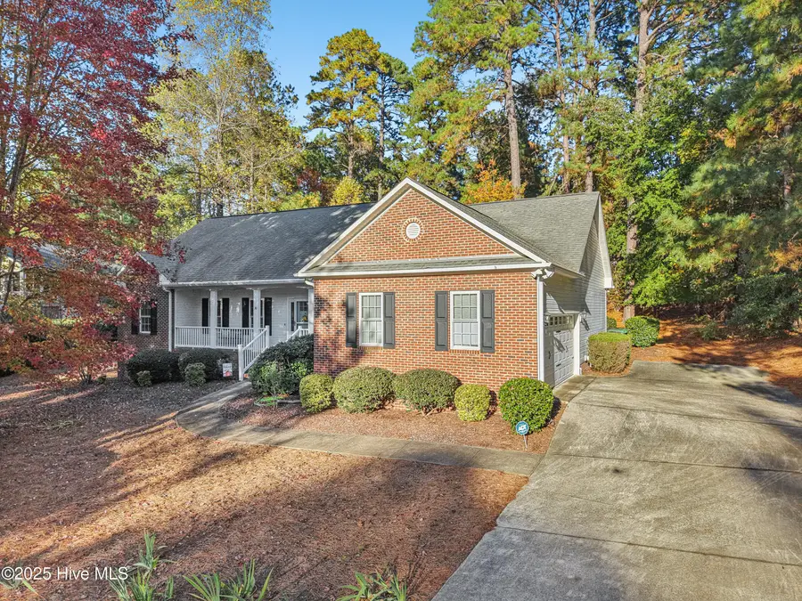 30 Kingswood Circle, Pinehurst, NC 28374 - Image #2