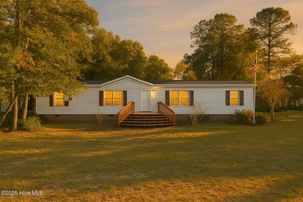 685 Beachwood Drive Se, Bolivia, NC 28422