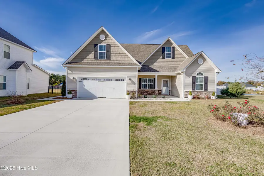1012 Loretta Lane, New Bern, NC 28562 - Image #2