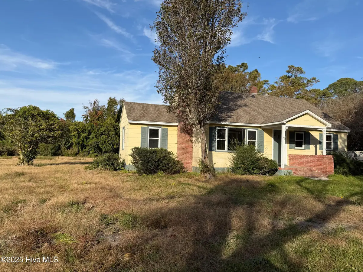 547 Pigott Road, Gloucester, NC 28528 - Image #1