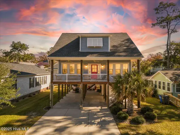 334 NE 47th Street, Oak Island, NC 28465