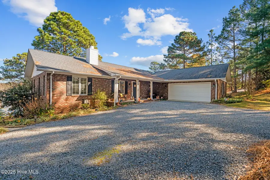 122 Clay Circle, West End, NC 27376 - Image #3
