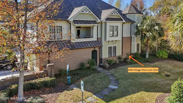 648 Village Park Drive #104, Wilmington, NC 28405