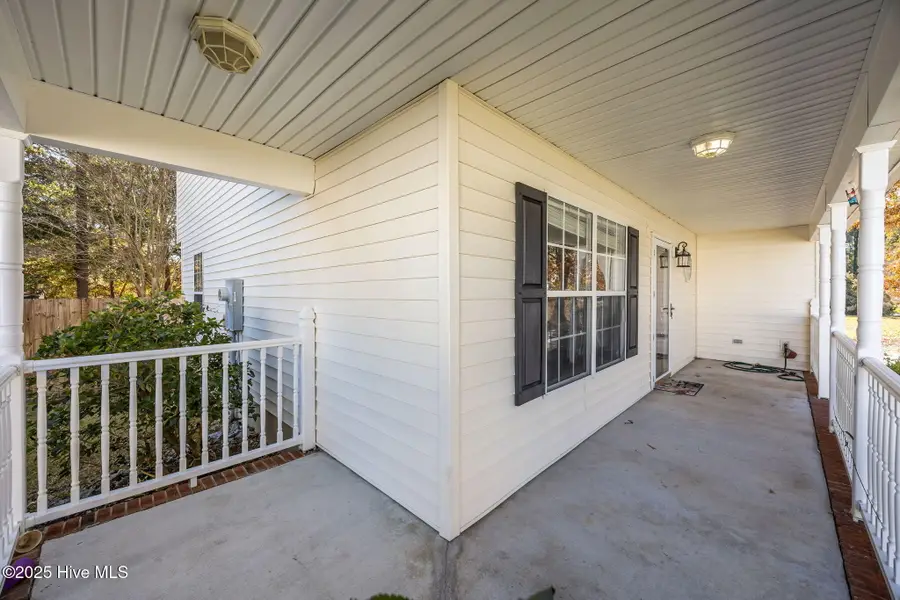 102 Trenton Place, Jacksonville, NC 28546 - Image #2