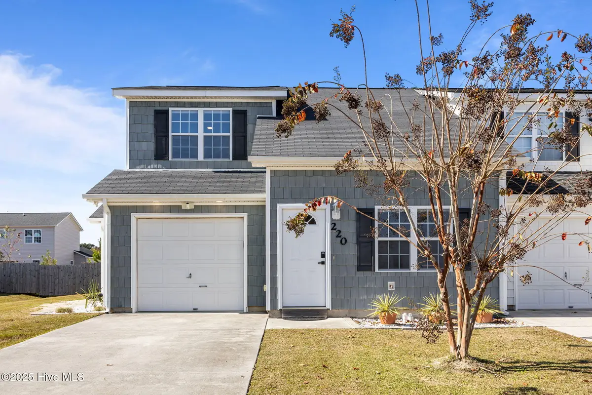 220 Jessie Circle, Hubert, NC 28539 - Image #1