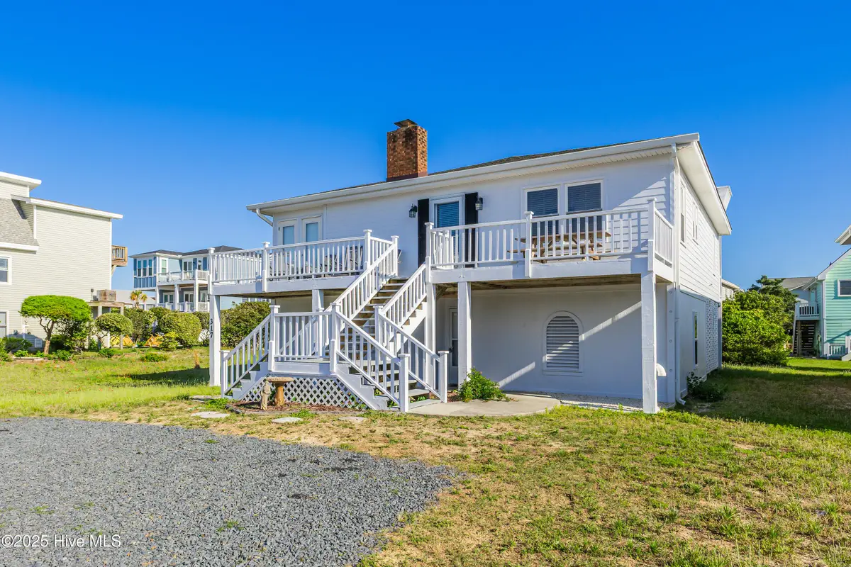 317 Sand Piper Lane, Holden Beach, NC 28462 - Image #1