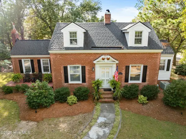 607 Rollins Avenue, Hamlet, NC 28345