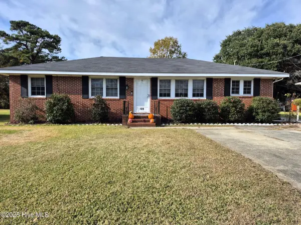 108 Rosedale Drive, Elizabeth City, NC 27909