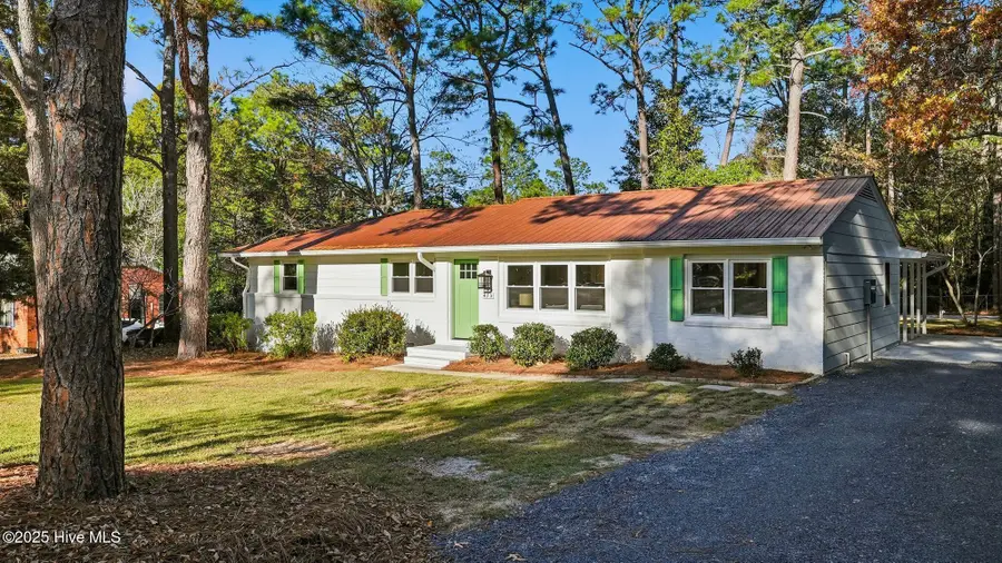 475 W Maine Avenue, Southern Pines, NC 28387 - Image #3