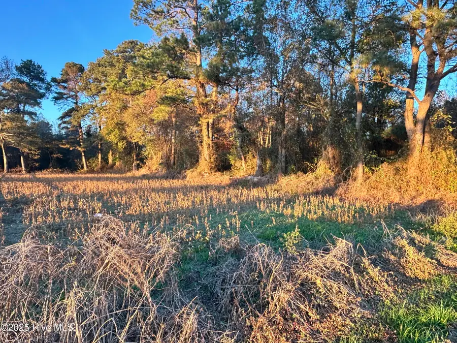 2 Bradshaw Road, Clinton, NC 28328 - Image #2