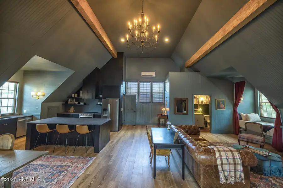 5 Queen Street, Wilmington, NC 28401 - Image #2