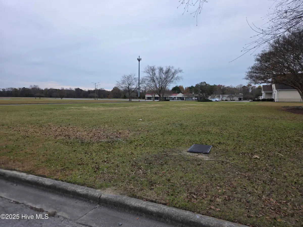 806 Park Street, Williamston, NC 27892 - Image #1