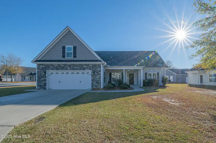 2108 Cove Court, Winterville, NC 28590 - Image #3