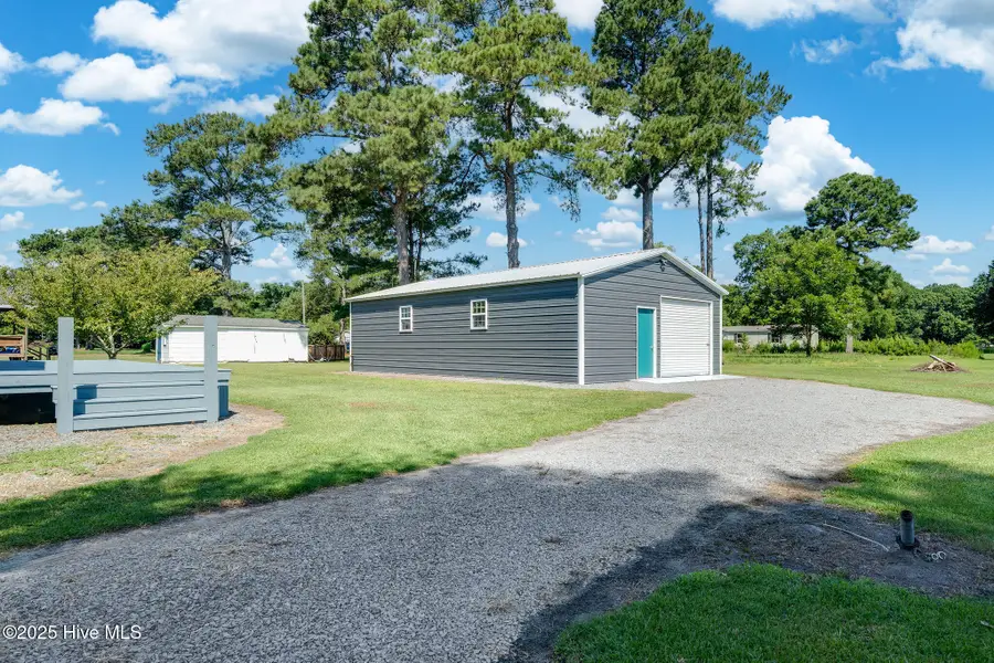 112 Mcmillan Street, Teachey, NC 28464 - Image #3