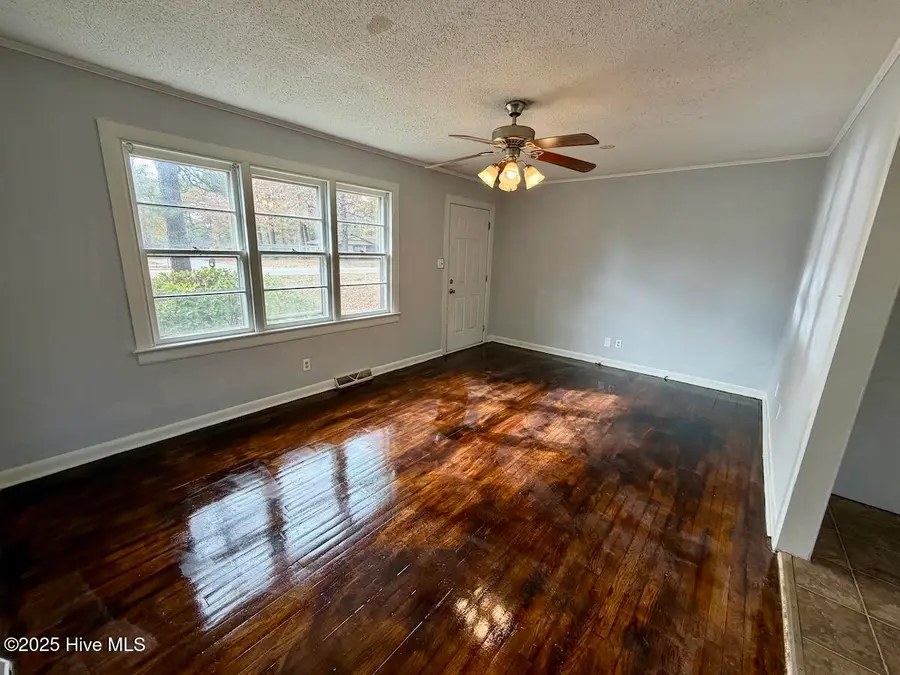 307 W New Hope Road, Goldsboro, NC 27534 - Image #2