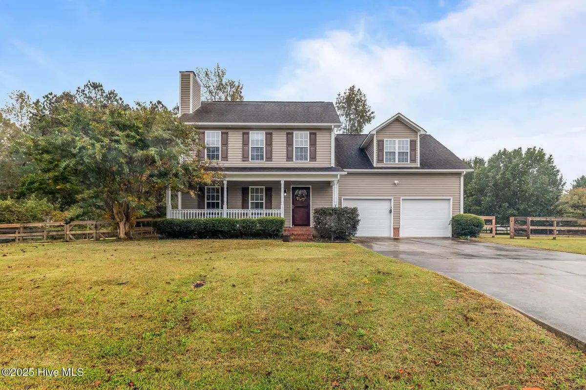 202 Wiltshire Court, Jacksonville, NC 28546 - Image #1