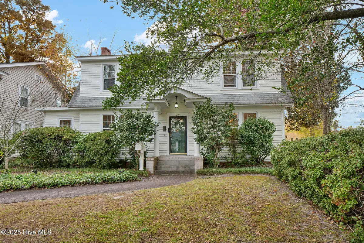 219 N 18th Street, Wilmington, NC 28405 - Image #1