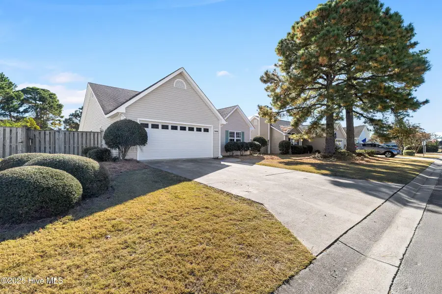 7406 Foxwerth Drive, Wilmington, NC 28411 - Image #3