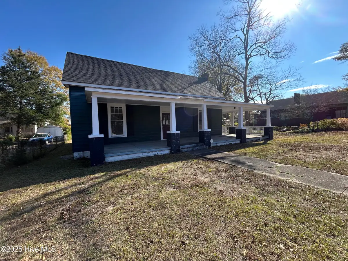 509 Champlain Street, Hamlet, NC 28345 - Image #1