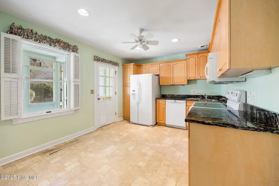 12 Village Green Circle #12, Southern Pines, NC 28387 - Image #2