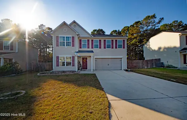 215 Chalet Road, Holly Ridge, NC 28445