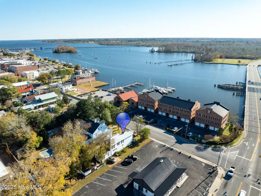 414 W Main Street, Washington, NC 27889 - Image #2