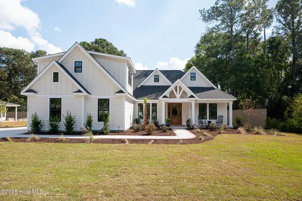 385 Crow Creek Drive Nw, Calabash, NC 28467