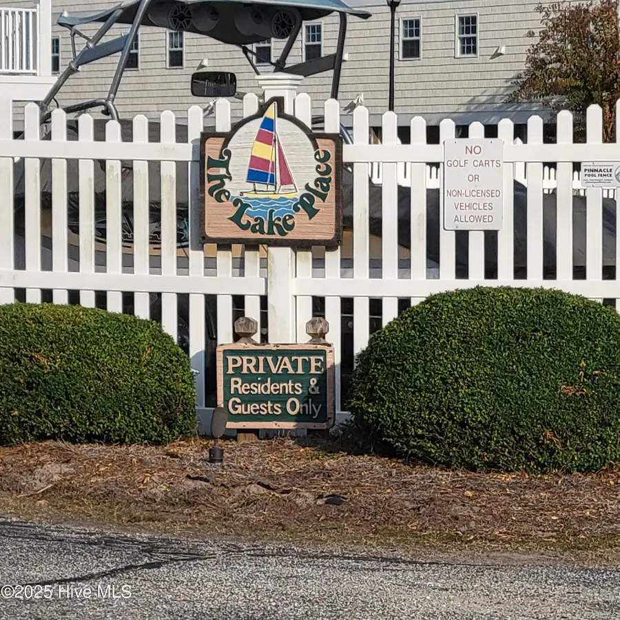 313 Lake Place Condo Drive, Elizabethtown, NC 28337 - Image #2