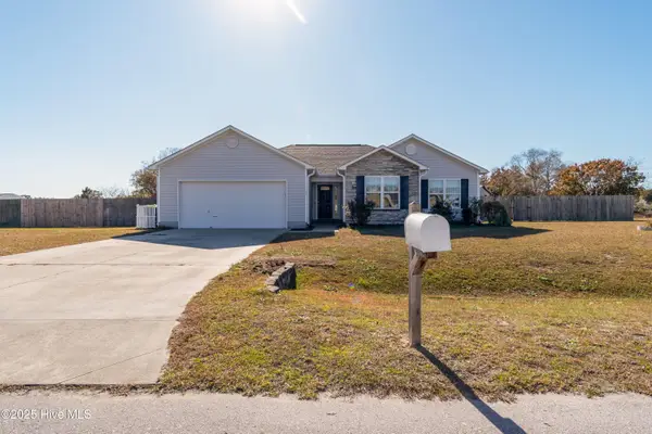 100 Harmony Way, Richlands, NC 28574