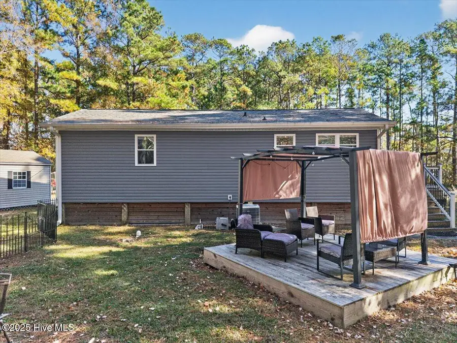 407 Sandlewood Drive Nw, Calabash, NC 28467 - Image #2