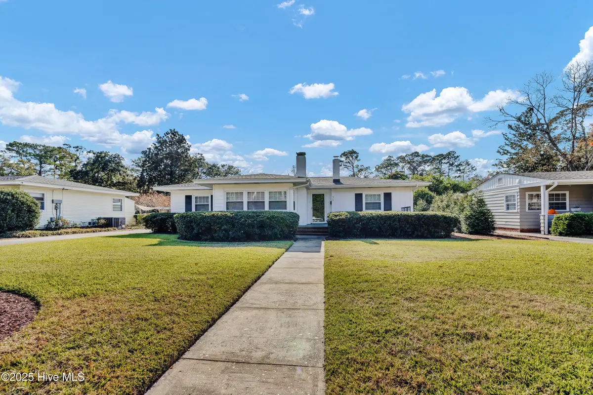 2302 Camellia Drive, Wilmington, NC 28403 - Image #1